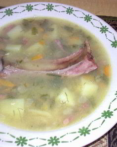 Вкус детства — гороховый суп с копченостями