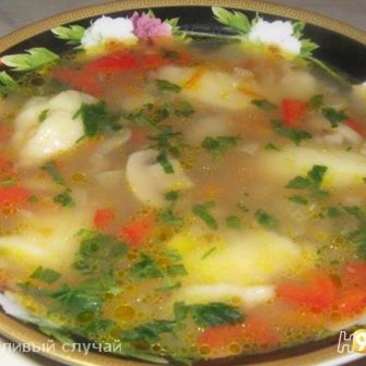 Гречневый суп с грибами и картофельными клецками