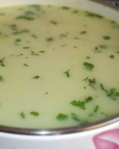 Летний суп из цветной капусты с молоком