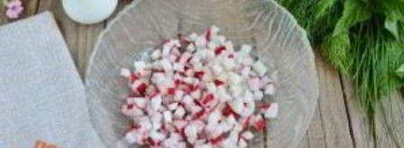 окрошка на кефире с крапивой и мятой. Шаг 2