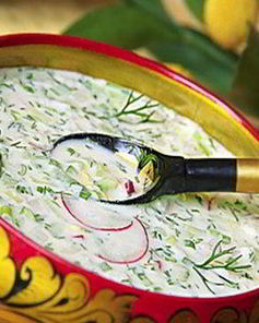 Окрошка на кефире с редисом