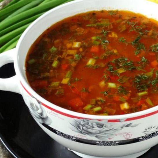 Рецепт острого супа с рисом и томатной пастой