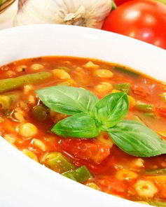 Минестроне с консервированными помидорами