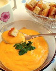 Овощной крем-суп с имбирем