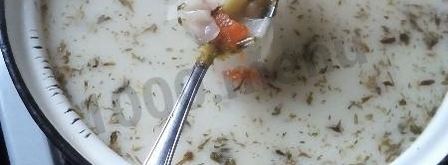 суп с плавленым сыром и овощами. Шаг 2