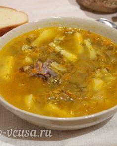 Щи из кислой капусты с курицей