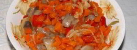 солянка грибная на зиму с томатной пастой. Шаг 3