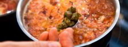 солянка с маслинами и колбасой. Шаг 7