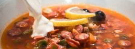 солянка с маслинами и колбасой. Шаг 10