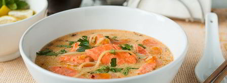 суп из лосося с лапшой в тайском стиле. Шаг 11