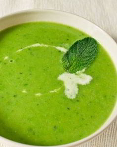 Суп из молодого горошка