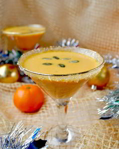 Суп-крем с тыквой, мандаринами и имбирем