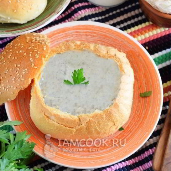 Рецепт чешского чесночного супа-пюре в хлебе