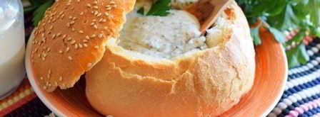 чешский чесночный суп-пюре в хлебе. Шаг 19