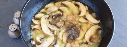 чешский чесночный суп-пюре в хлебе. Шаг 14