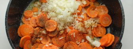 морковно-ананасовый суп-пюре с карри. Шаг 3