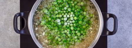 постный суп-пюре из зеленого горошка. Шаг 10