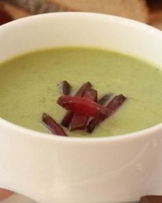 Простой гороховый суп-пюре со сливками