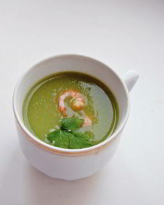 Суп-пюре из брокколи с креветками