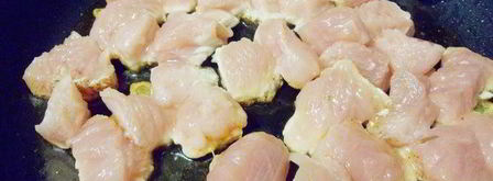 суп-пюре из фасоли с индейкой и чесночными гренками. Шаг 3