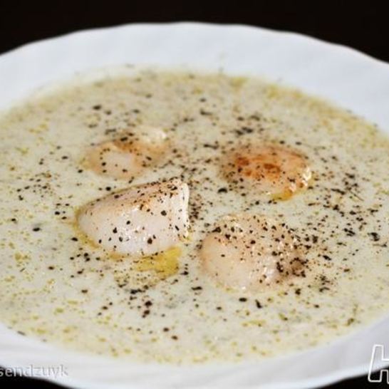 Рецепт супа пюре из кольраби с морскими гребешками