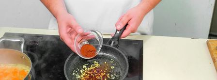 тыквенный суп-пюре с пряными сливками. Шаг 4