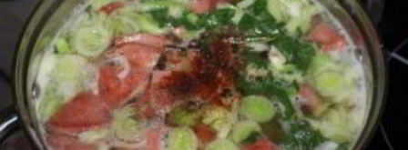 суп с колбасой и яйцом. Шаг 7