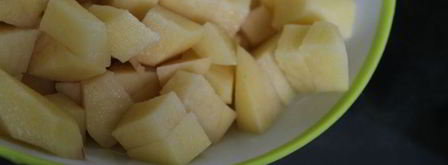 суп с куриными фрикадельками, свекольными листьями и перловкой. Шаг 7