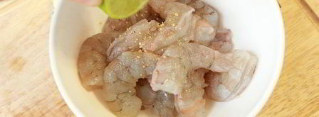 сырный крем-суп с креветками. Шаг 2