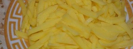 сырный суп с копченой курицей. Шаг 4