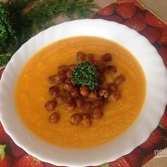Рецепт тыквенно-сельдерейного суп с запеченным нутом