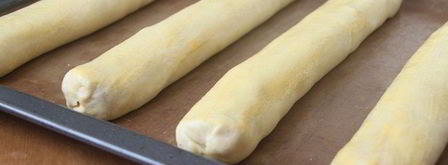 бабушкины рулетики с клубникой и лукумом. Шаг 11