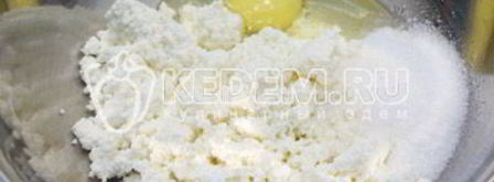 блины на сливках с творогом и клубничным джемом. Шаг 7