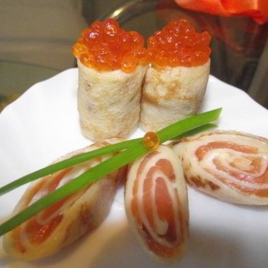 Рецепт блинов с семгой и красной икрой