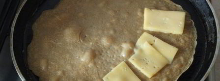 голландские блины с сыром. Шаг 4