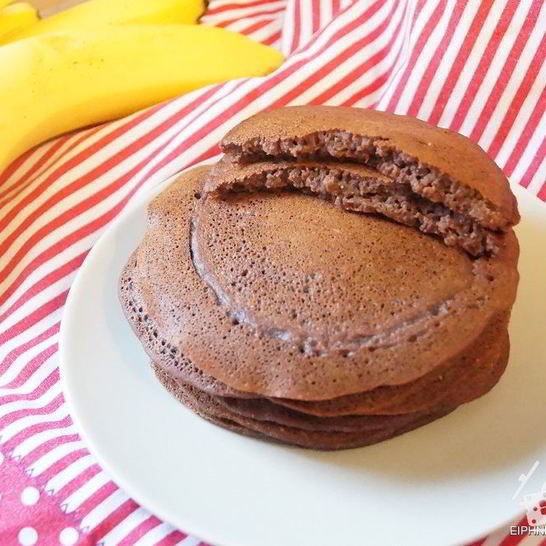 Рецепт постных шоколадно-банановые панкейки