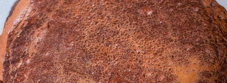 шоколадные блинчики с бананом, клубникой и сливками. Шаг 13