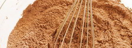 шоколадные блинчики с бананом, клубникой и сливками. Шаг 4