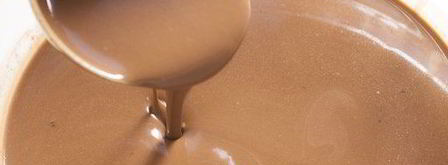 шоколадные блинчики с бананом, клубникой и сливками. Шаг 11