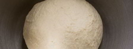 булочки брецель. Шаг 3