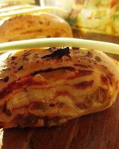 Булочки с творогом и черемшой