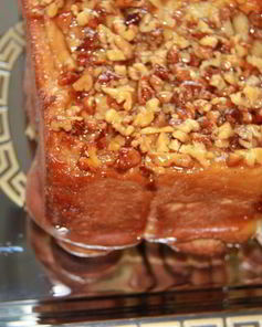 Медовые булочки с корицей и орехами