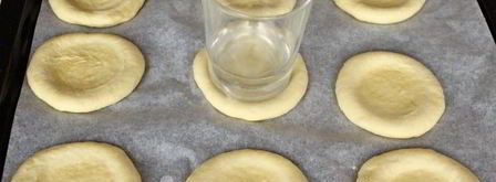 ватрушки на кефире. Шаг 11