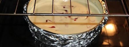 чизкейк с белым шоколадом и малиной. Шаг 8