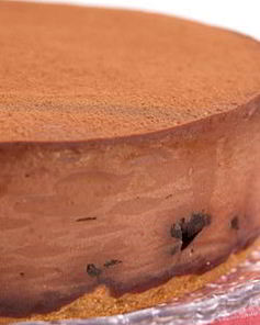 Шоколадный чизкейк с черносливом