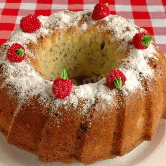 Рецепт кекса с маком и вишнями