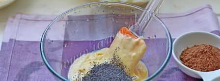 кекс с маком, какао и ягодами. Шаг 7