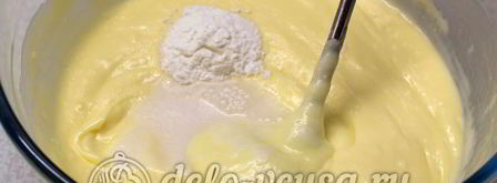 кекс с шоколадной крошкой. Шаг 3