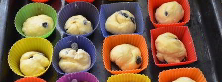 кексы с изюмом на пасху. Шаг 19