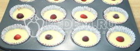 кексы в формочках. Шаг 8